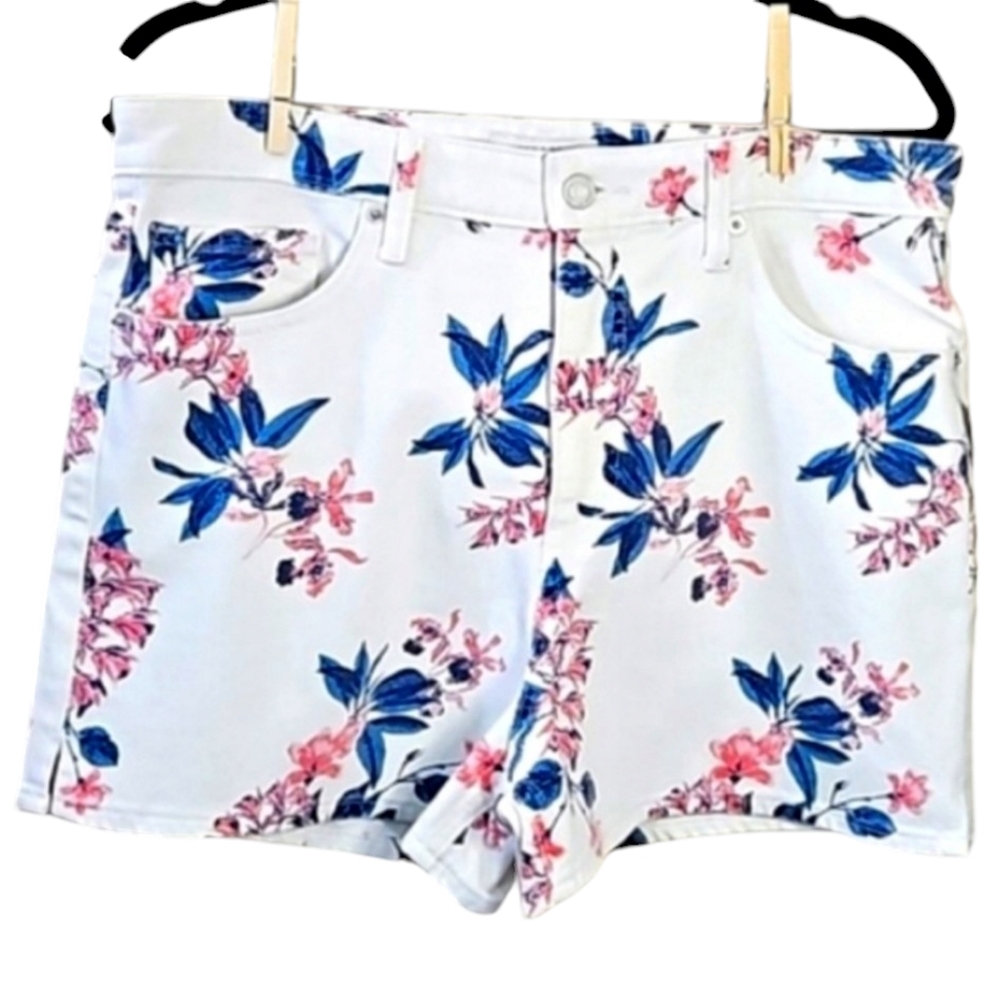 Lucky Brand Lucky Pins  White Denim Shorts with Pink Flowers Size 12/31